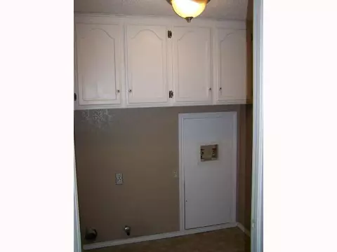 2145 Goodrich, Moore, OK 73170 photo 10