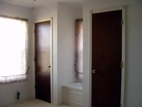 216 Johnson, Guthrie, OK 73044 photo 9