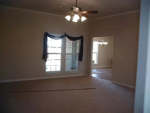602 Arrowhead Dr, Tuttle, OK 73089 photo 9
