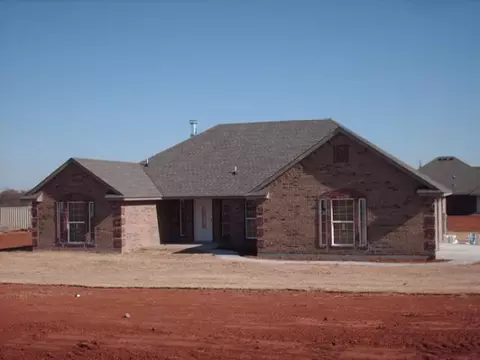 602 Arrowhead Dr, Tuttle, OK 73089 photo 1
