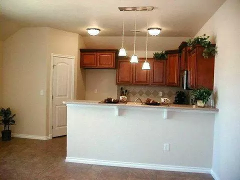 602 Arrowhead Dr, Tuttle, OK 73089 photo 4