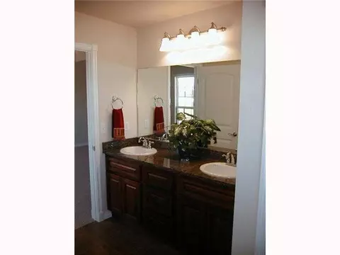 602 Arrowhead Dr, Tuttle, OK 73089 photo 6