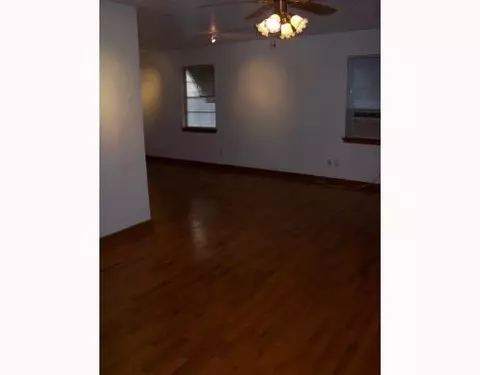 8110 NW 33rd, Bethany, OK 73008 photo 7