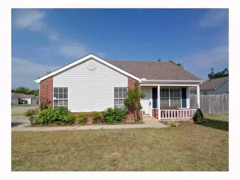 2808 Cedarcrest, Norman, OK 73071 photo 1
