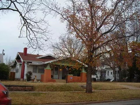 608 E Warner, Guthrie, OK 73044 photo 1