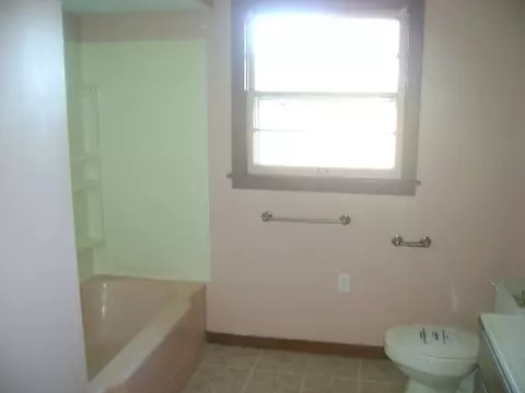 701 E Davis St, Tipton, OK 73570 photo 5