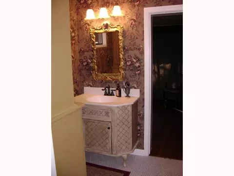 303 E 5th, Edmond, OK 73034 photo 8