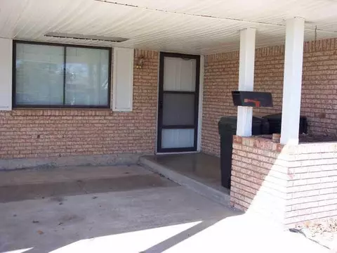 1905 N Timber Ave, Bethany, OK 73008 photo 2