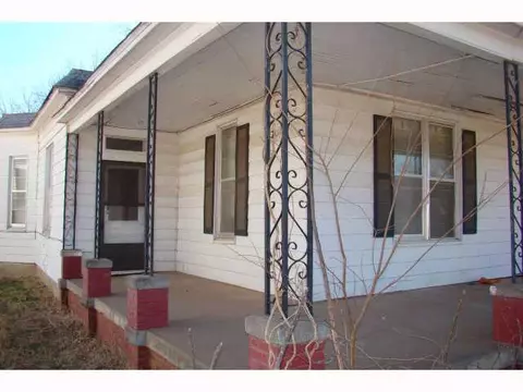507 E Springer, Guthrie, OK 73044 photo 2
