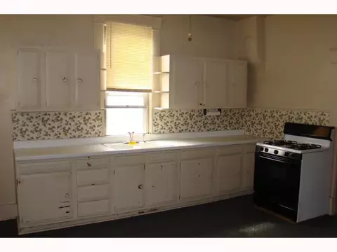 507 E Springer, Guthrie, OK 73044 photo 6