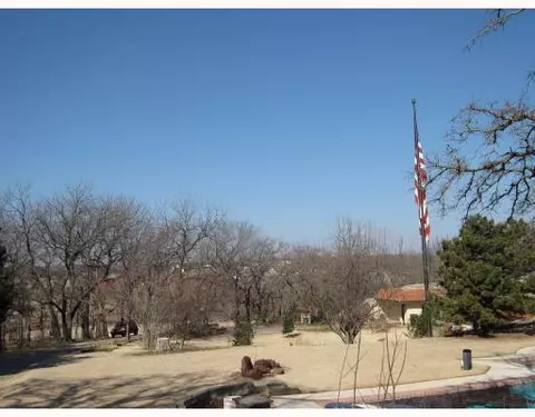 5600 E Waterloo Rd, Edmond, OK 73034 photo 6