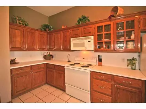 2301 Squirrel Rd, Tuttle, OK 73089 photo 4