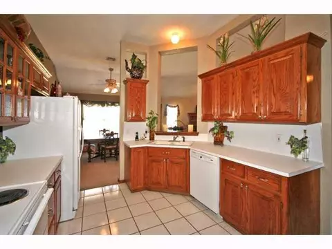 2301 Squirrel Rd, Tuttle, OK 73089 photo 5