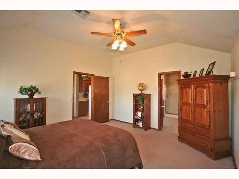 2301 Squirrel Rd, Tuttle, OK 73089 photo 8
