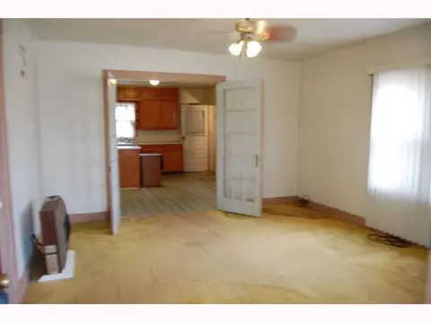 101 W Holly, Tuttle, OK 73089 photo 2