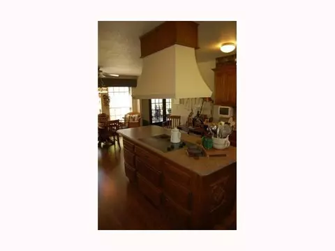 114 Boats Rd, Mcloud, OK 74851 photo 4
