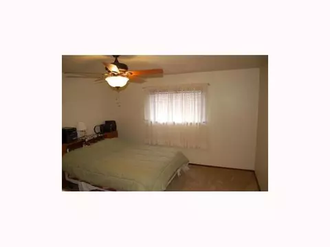 2002 Oak Forest Dr, Norman, OK 73071 photo 5