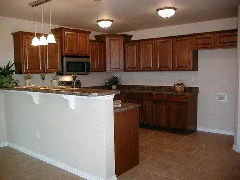 1304 Daniel Way, Tuttle, OK 73089 photo 4