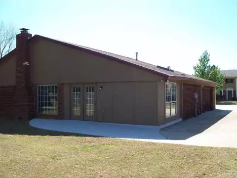 117 Pine Tree Ln, Norman, OK 73072 photo 3