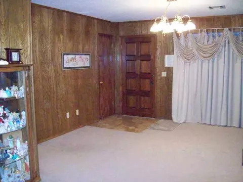 401 S 6th, Verden, OK 73092 photo 5