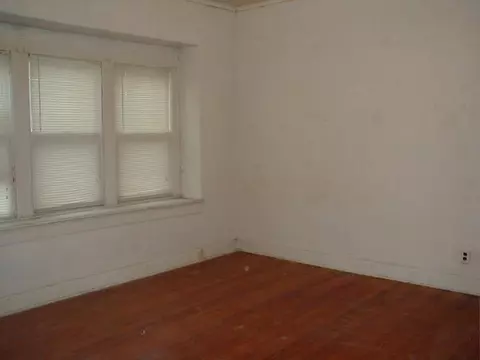 712 N Kickapoo, Shawnee, OK 74801 photo 2