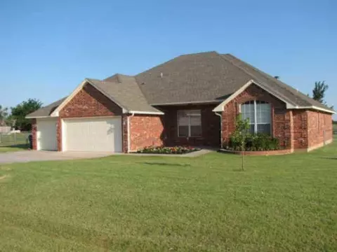 6810 Rolling Mdws, Tuttle, OK 73089 photo 1