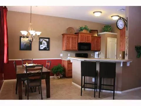 1887 Ruby Dr, Blanchard, OK 73010 photo 4