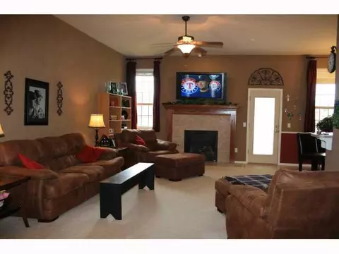 1887 Ruby Dr, Blanchard, OK 73010 photo 3