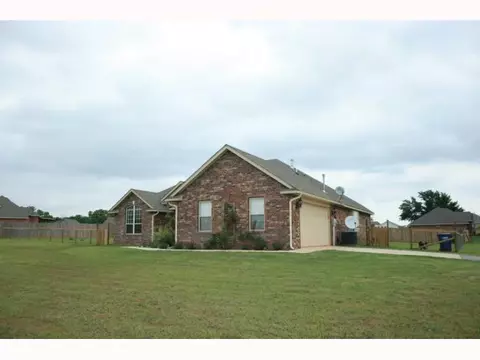 1887 Ruby Dr, Blanchard, OK 73010 photo 8