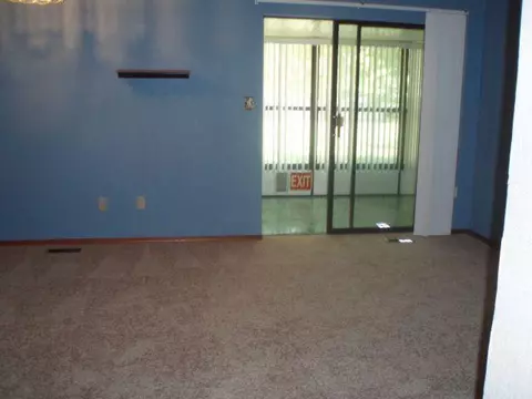511 Cedar Springs Dr, Tuttle, OK 73089 photo 6