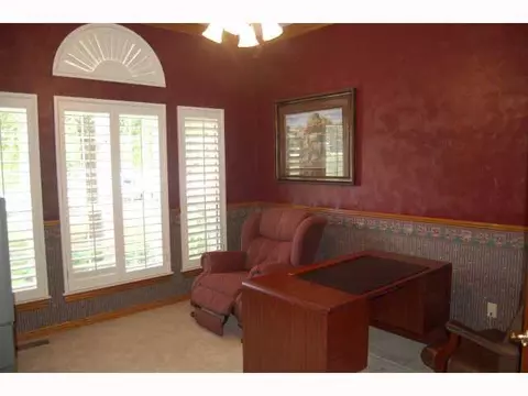 822 Oaklawn Dr, Tuttle, OK 73089 photo 5