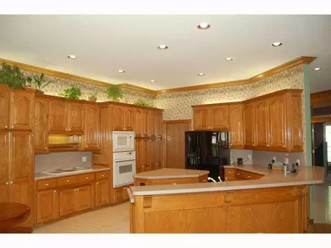 822 Oaklawn Dr, Tuttle, OK 73089 photo 3