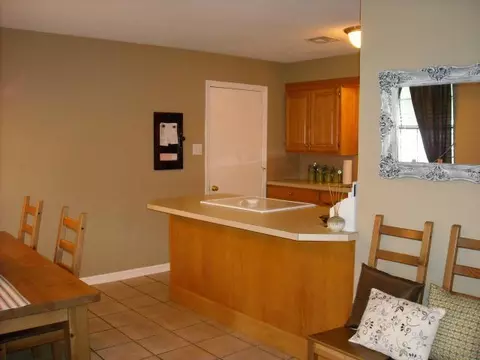 719 N Scott, Edmond, OK 73013 photo 4