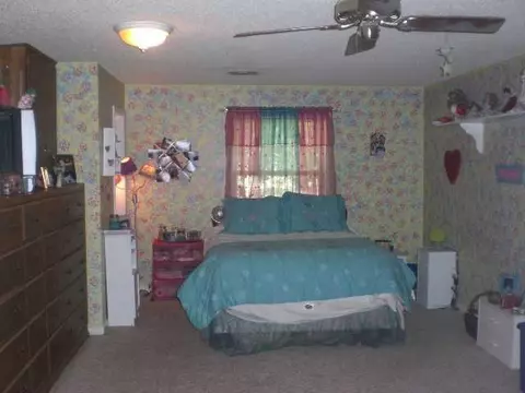 208 Warwick Ln, Idabel, OK 74745 photo 6