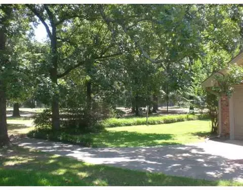 208 Warwick Ln, Idabel, OK 74745 photo 9