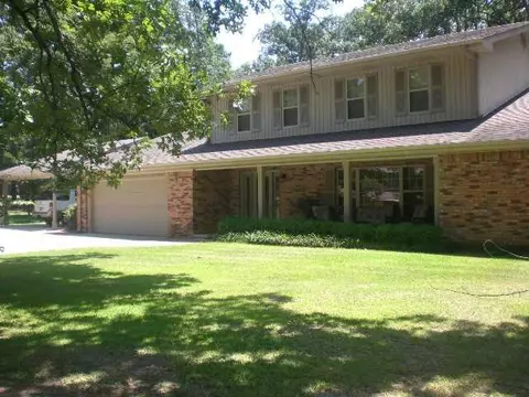 208 Warwick Ln, Idabel, OK 74745 photo 1