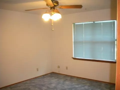 30108 Clear Pond Rd, Mcloud, OK 74851 photo 5