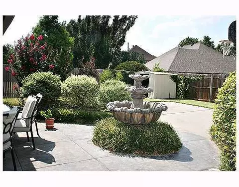 14008 Apache, Edmond, OK 73013 photo 2