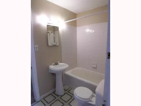 209 E Duffy, Norman, OK 73069 photo 6