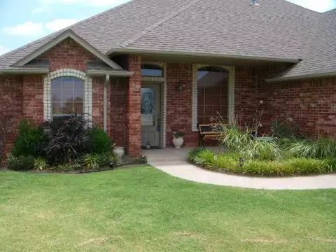 4108 Frontier Ln, Tuttle, OK 73089 photo 1
