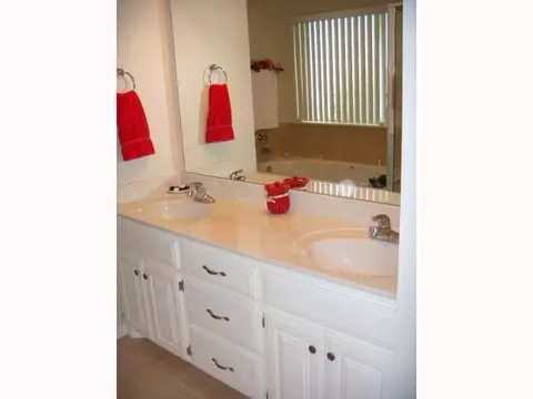 4108 Frontier Ln, Tuttle, OK 73089 photo 12