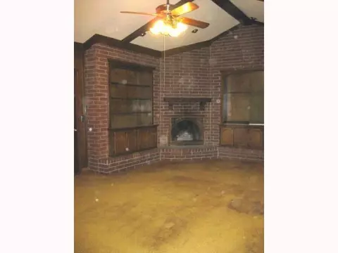 102 Pinewood, Tuttle, OK 73089 photo 3