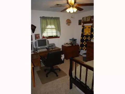5508 E Lakeview Dr, Harrah, OK 73045 photo 9