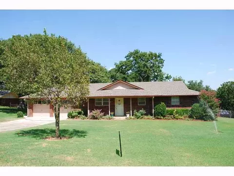 5508 E Lakeview Dr, Harrah, OK 73045 photo 1