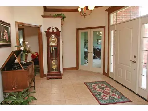 4206 Frontier Ln, Tuttle, OK 73089 photo 2
