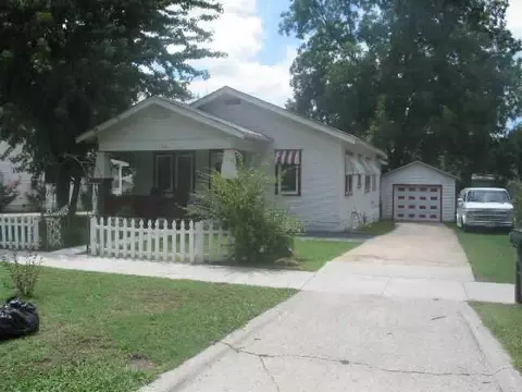 1305 E 10th, Shawnee, OK 74801 photo 2