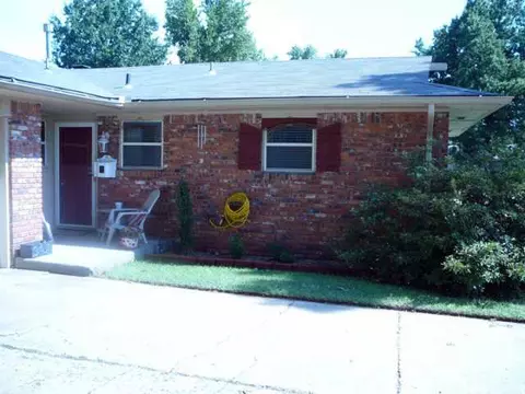 2604 N Markwell, Bethany, OK 73008 photo 2