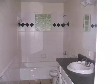 7 E Locust, Tuttle, OK 73089 photo 5