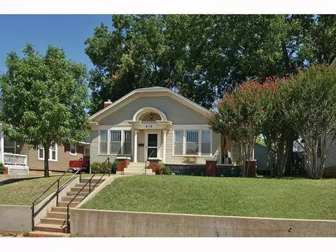 616 E Oklahoma, Guthrie, OK 73044 photo 1