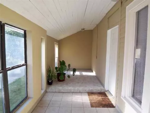 208 E Johnson, Norman, OK 73069 photo 8